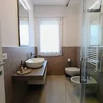 F&g Prestige Apartamento Marghera
